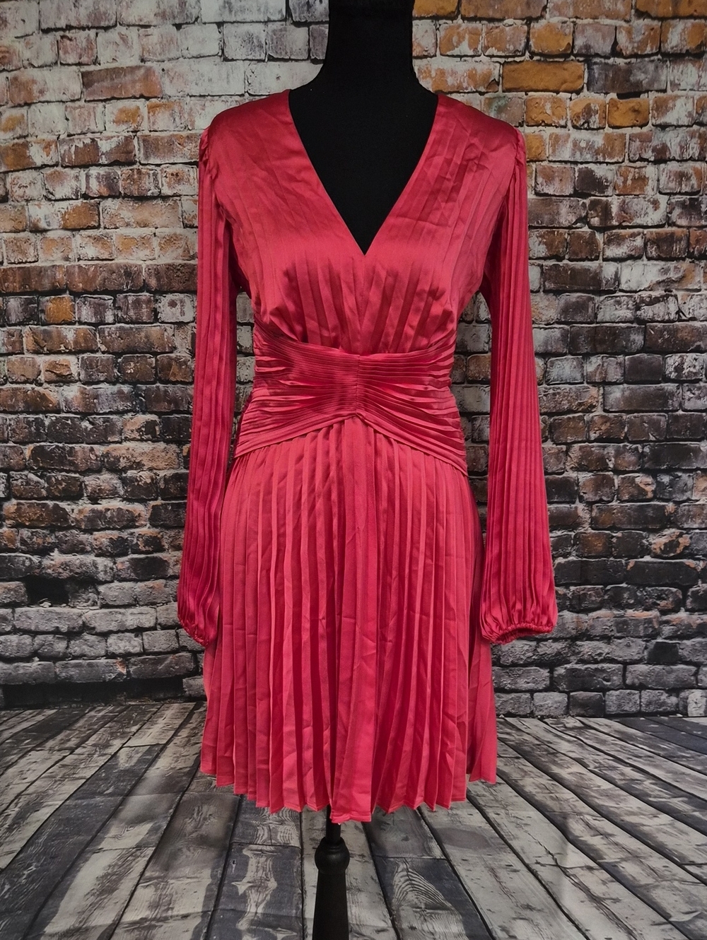 Boston Proper Pink Pleated V-Neck Midi Dress